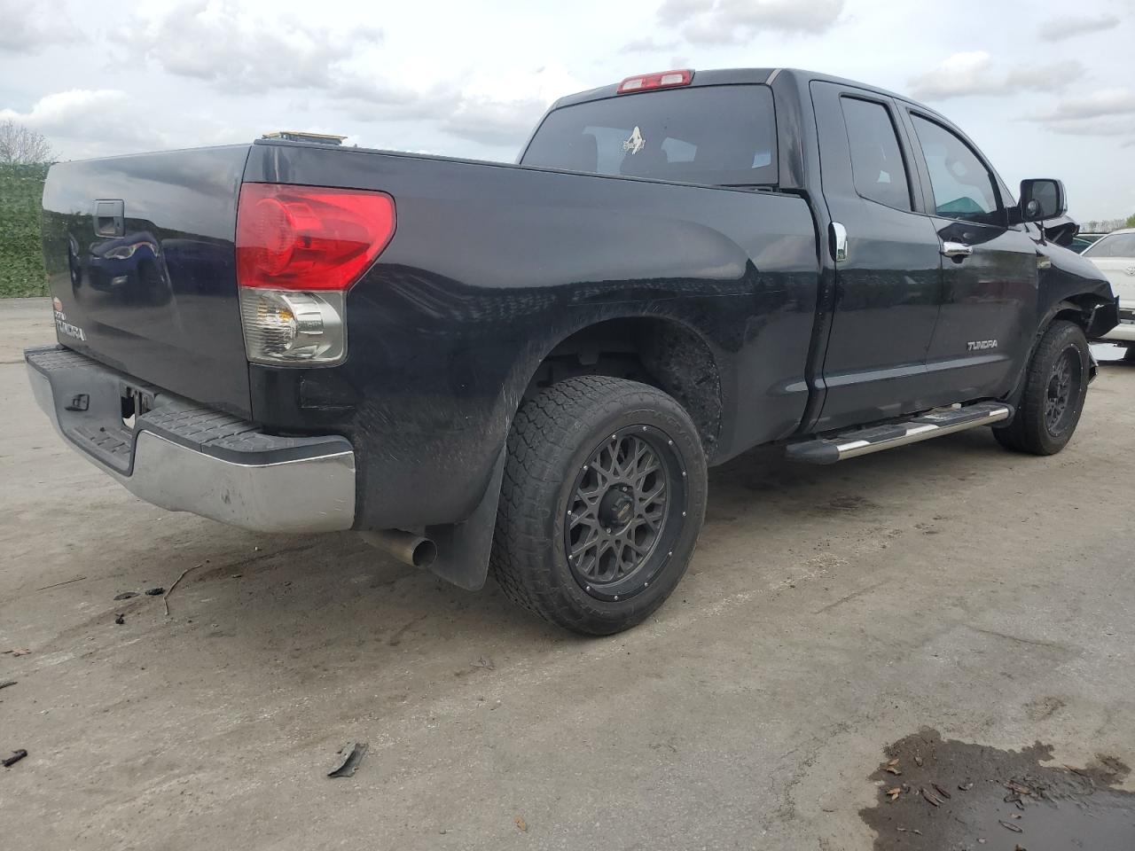 Photo 2 VIN: 5TFRV54118X052684 - TOYOTA TUNDRA 