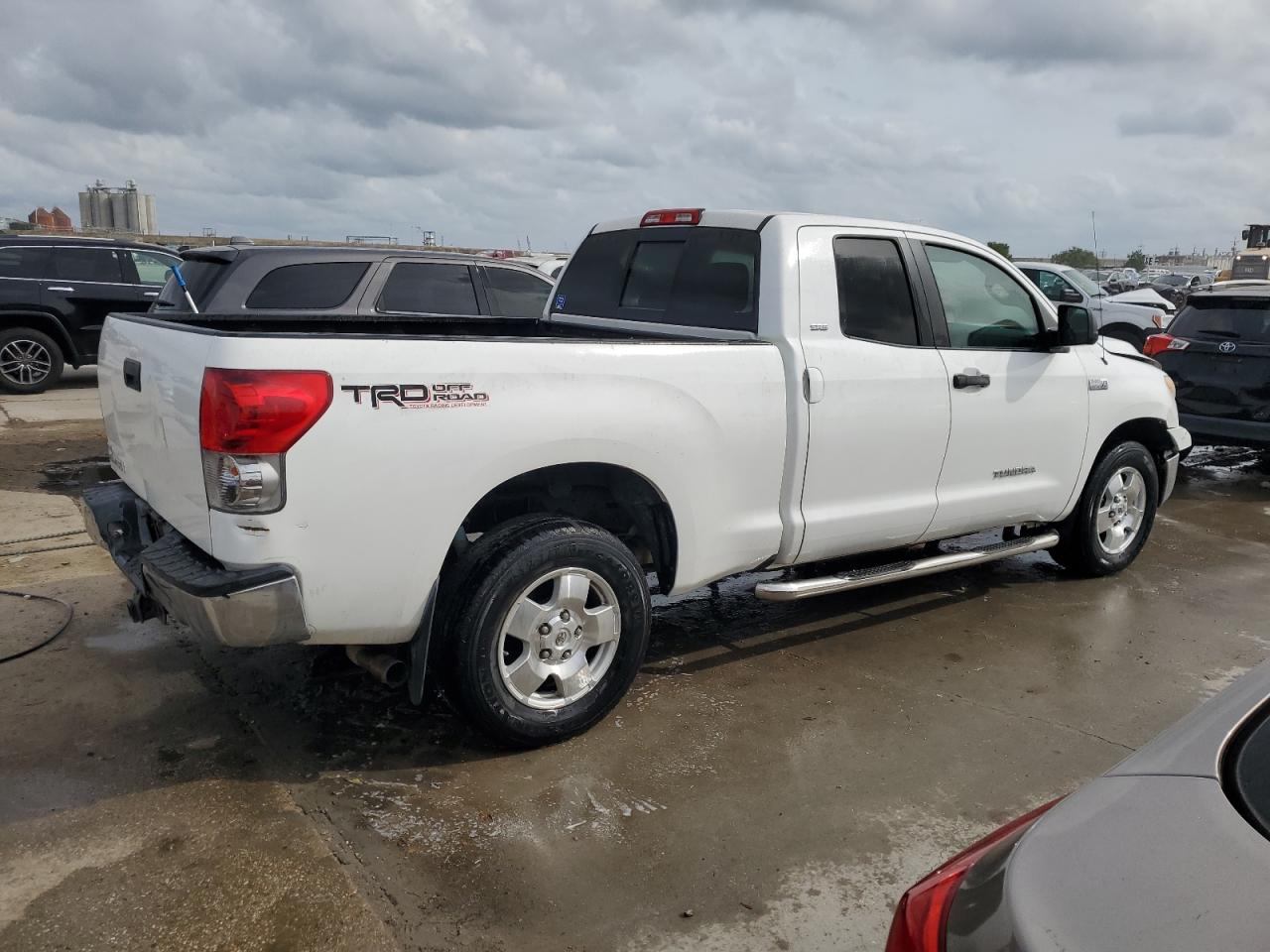 Photo 2 VIN: 5TFRV54119X073021 - TOYOTA TUNDRA 