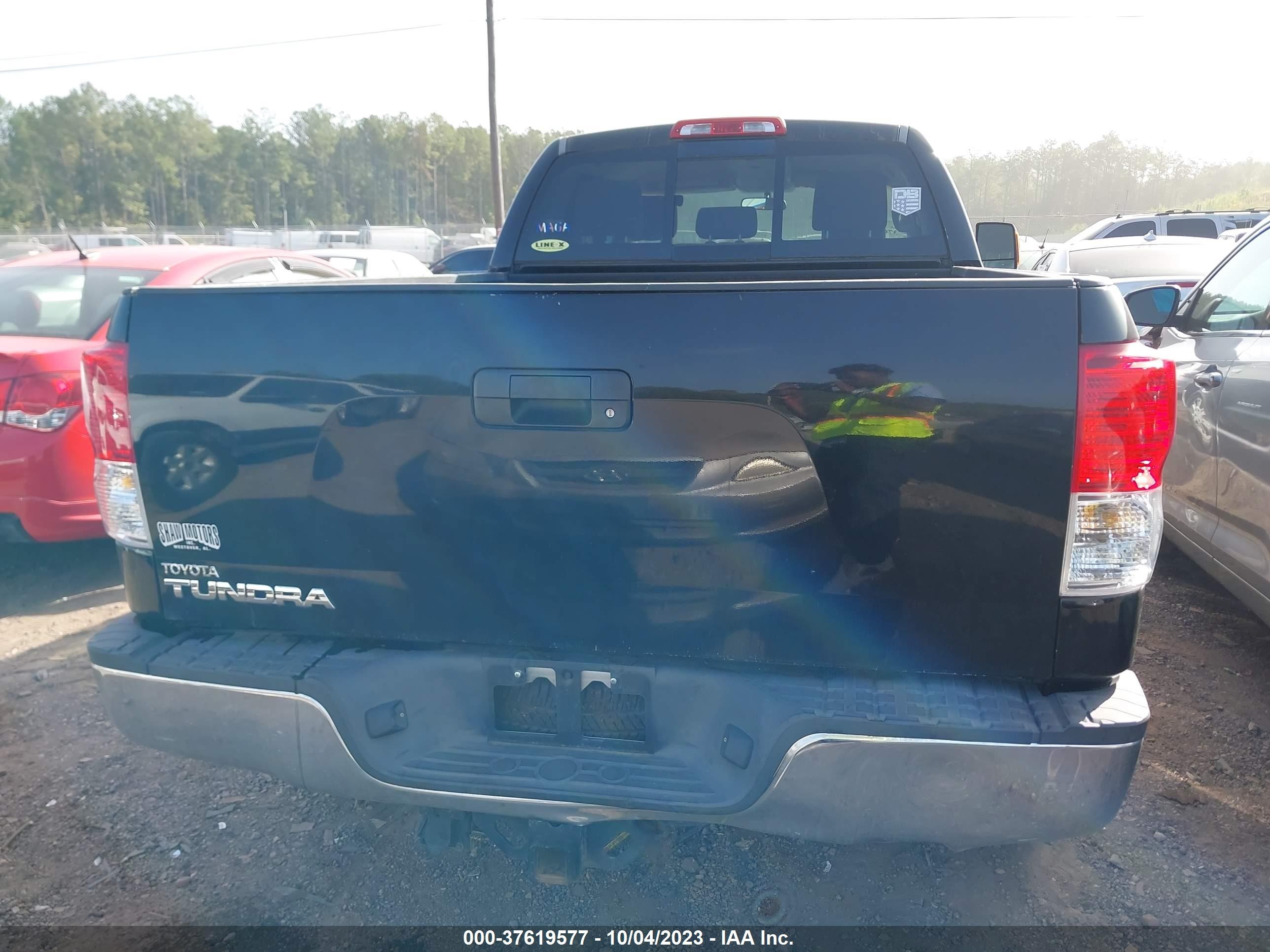 Photo 15 VIN: 5TFRV54137X015926 - TOYOTA TUNDRA 