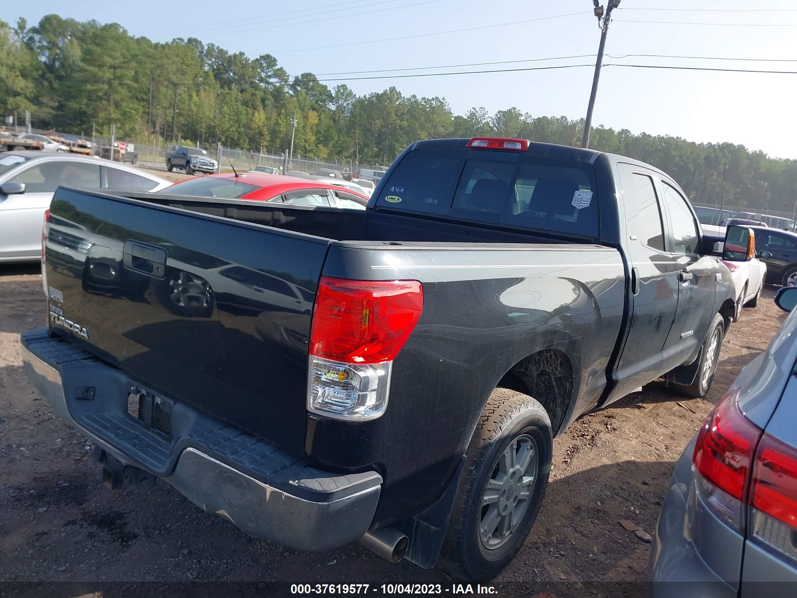 Photo 3 VIN: 5TFRV54137X015926 - TOYOTA TUNDRA 