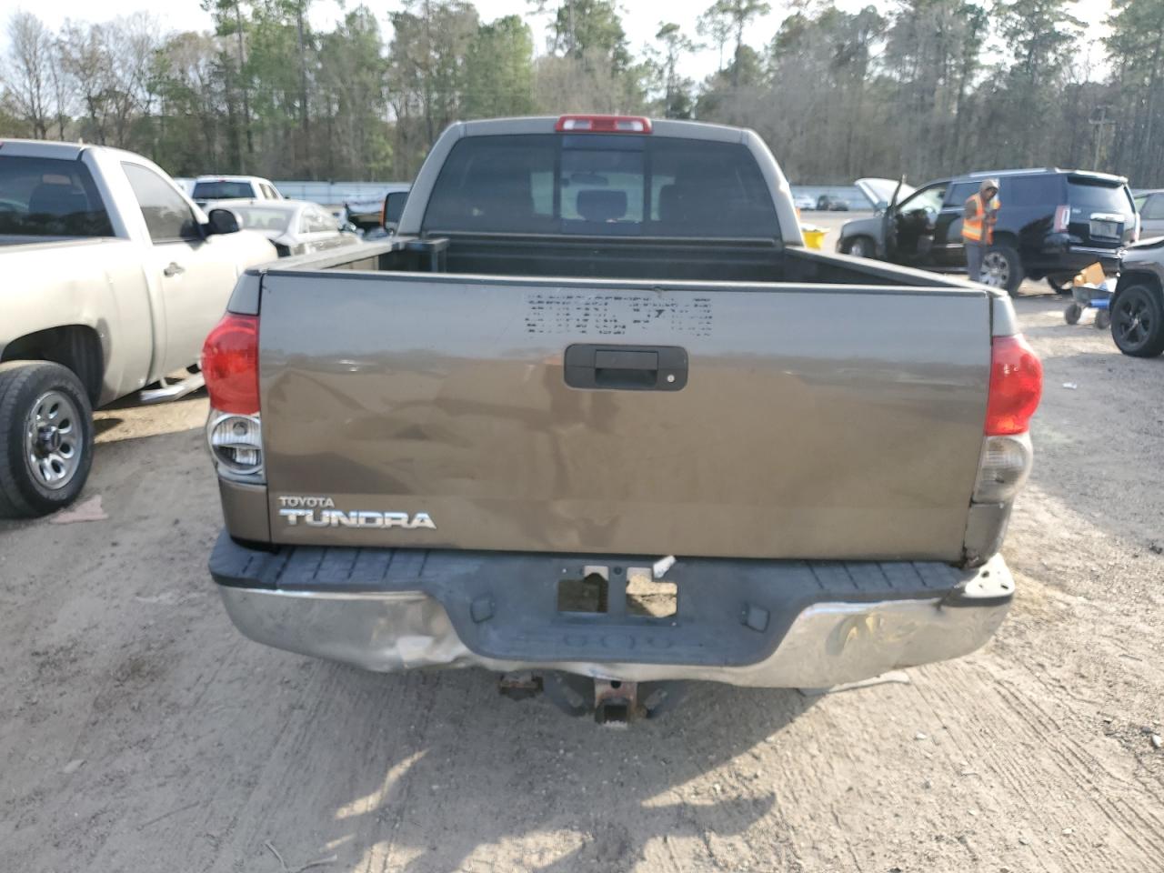 Photo 5 VIN: 5TFRV54157X025518 - TOYOTA TUNDRA 