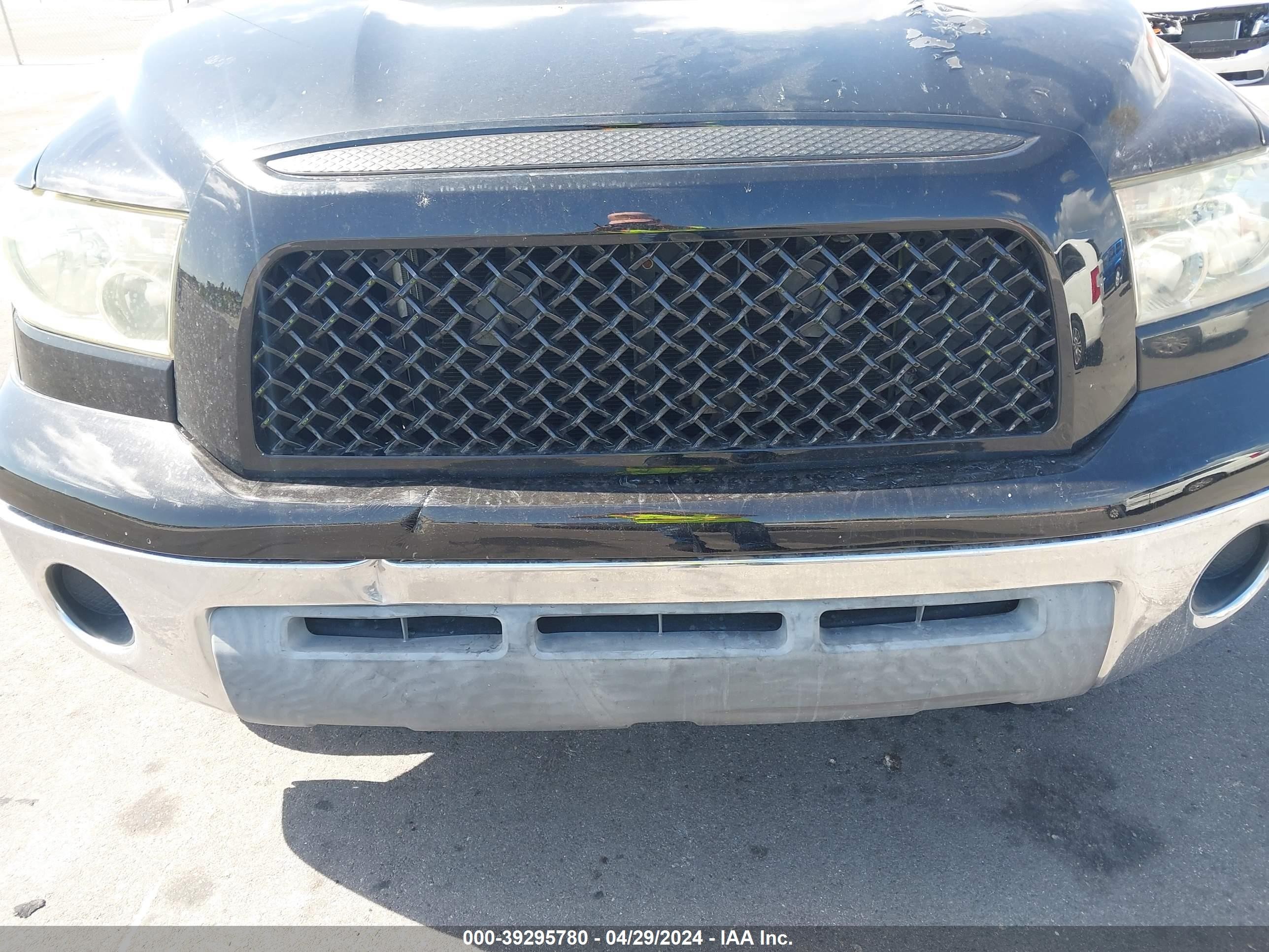 Photo 11 VIN: 5TFRV54158X049013 - TOYOTA TUNDRA DOU 