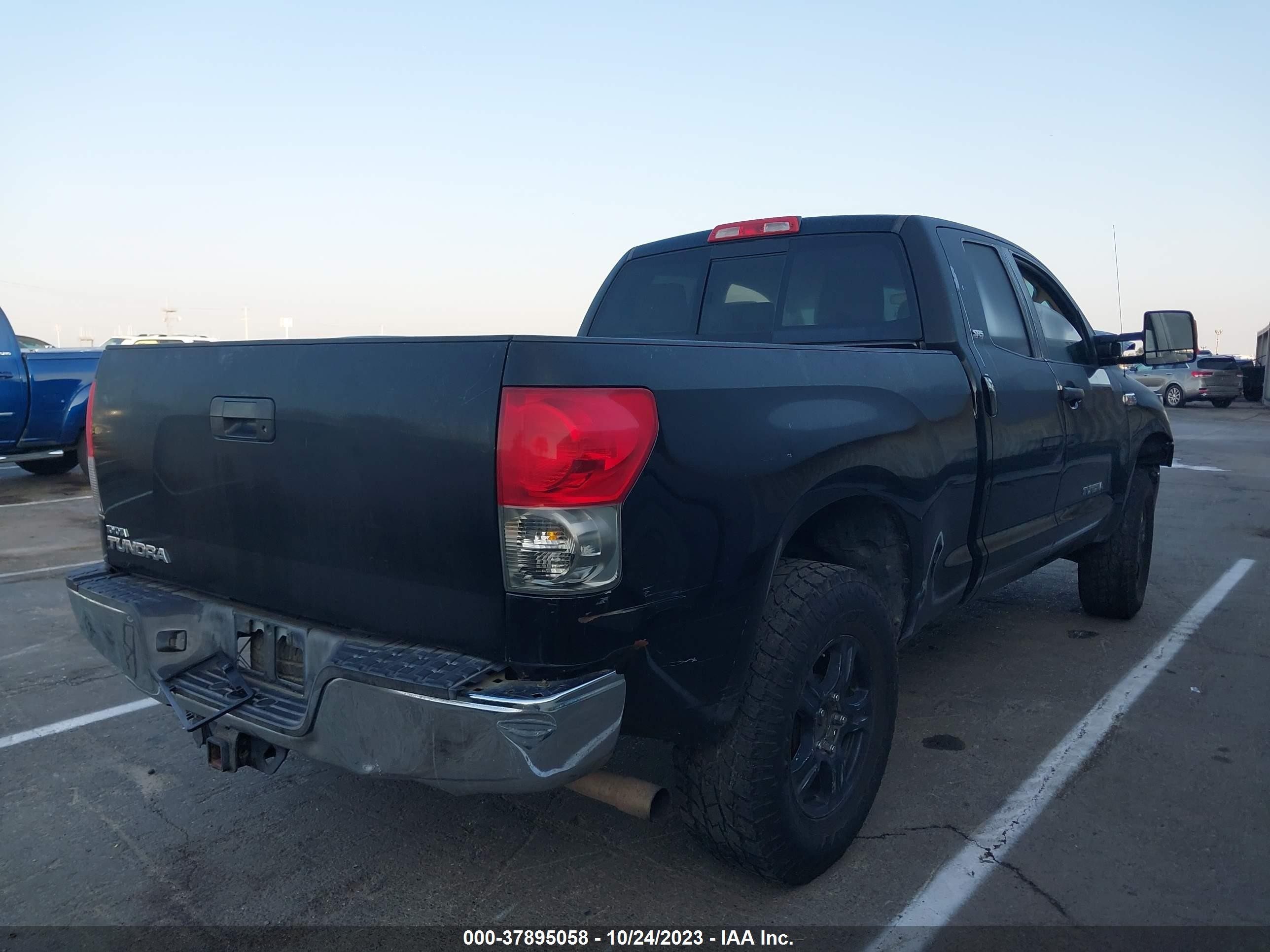 Photo 3 VIN: 5TFRV54167X004855 - TOYOTA TUNDRA 