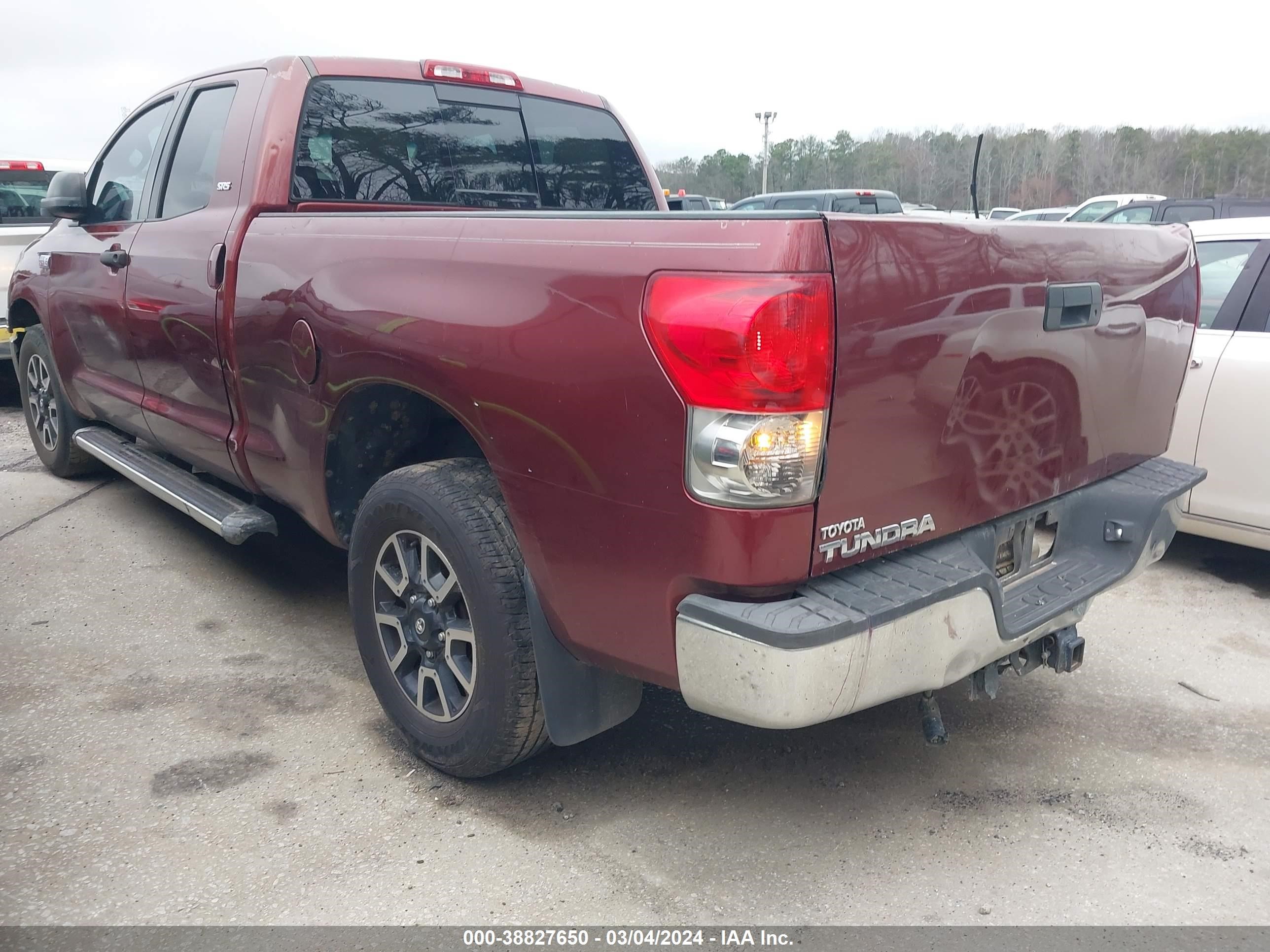 Photo 2 VIN: 5TFRV54198X042081 - TOYOTA TUNDRA 