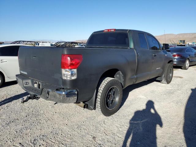 Photo 2 VIN: 5TFRV541X8X059701 - TOYOTA TUNDRA DOU 