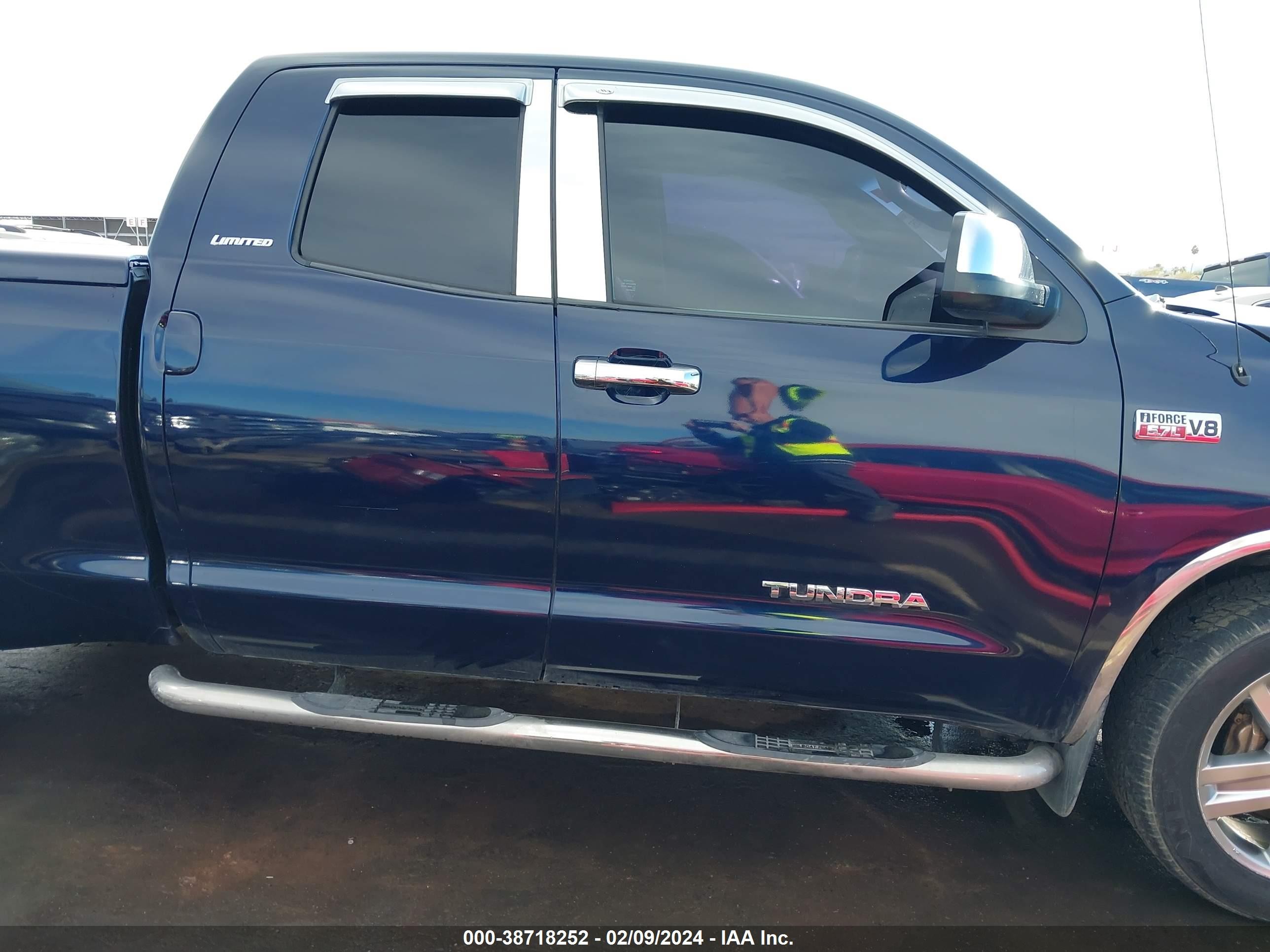 Photo 13 VIN: 5TFRV58118X036544 - TOYOTA TUNDRA 