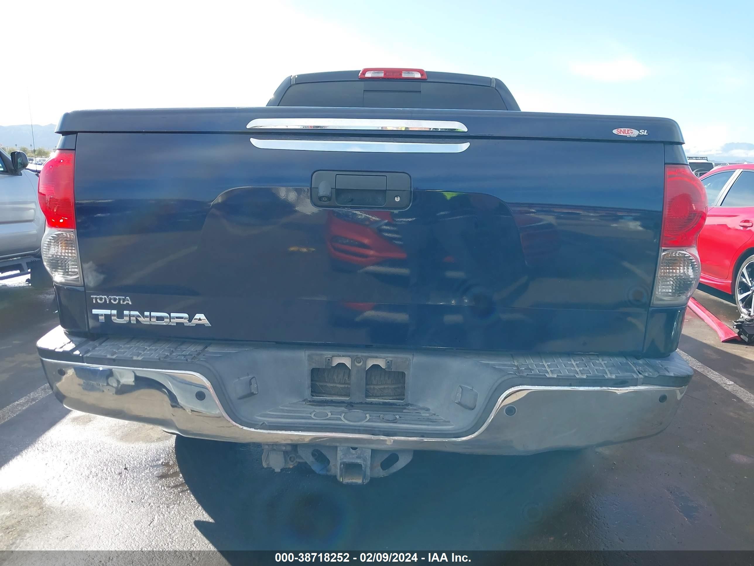 Photo 16 VIN: 5TFRV58118X036544 - TOYOTA TUNDRA 