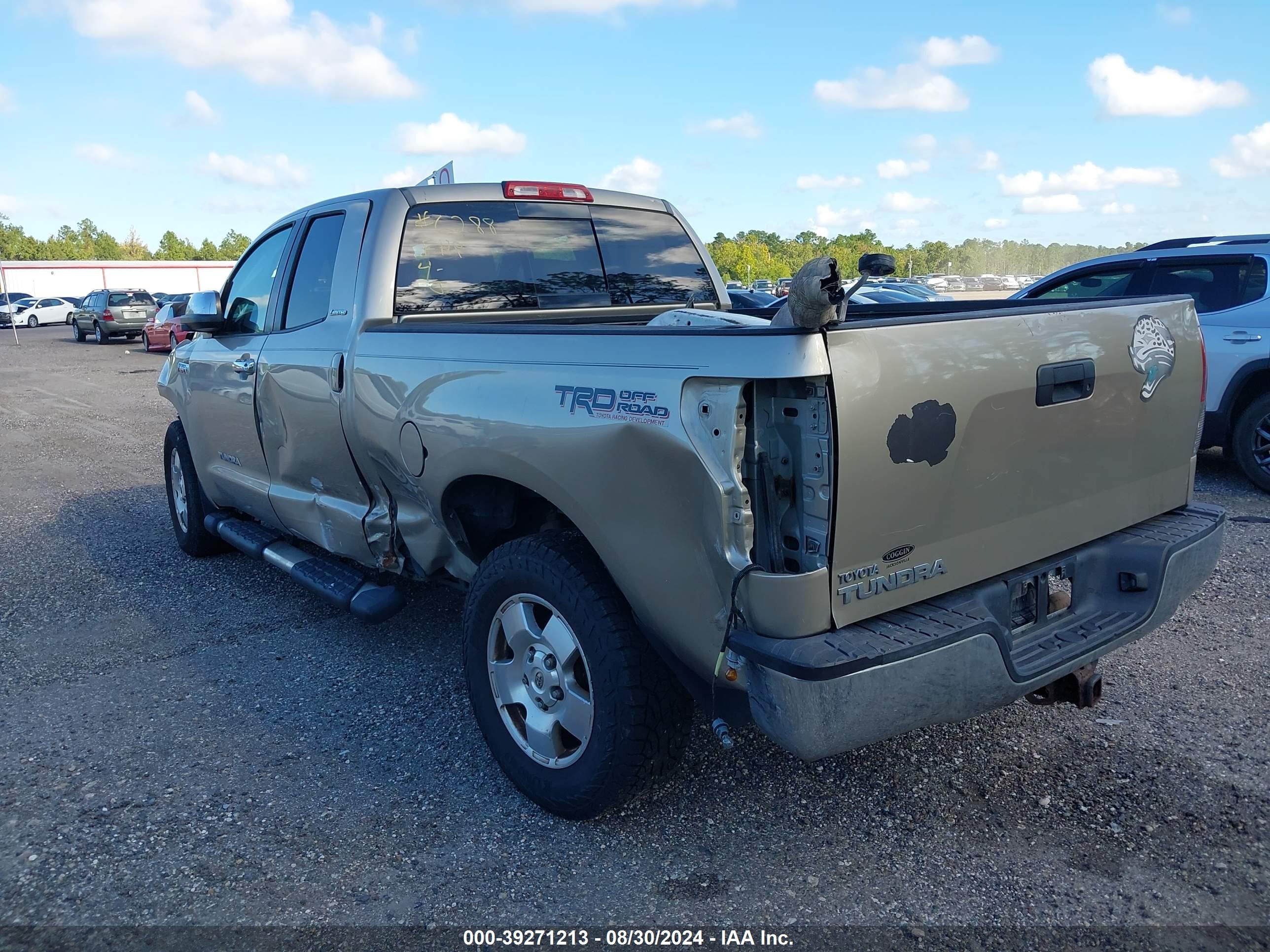 Photo 2 VIN: 5TFRV58137X022742 - TOYOTA TUNDRA 