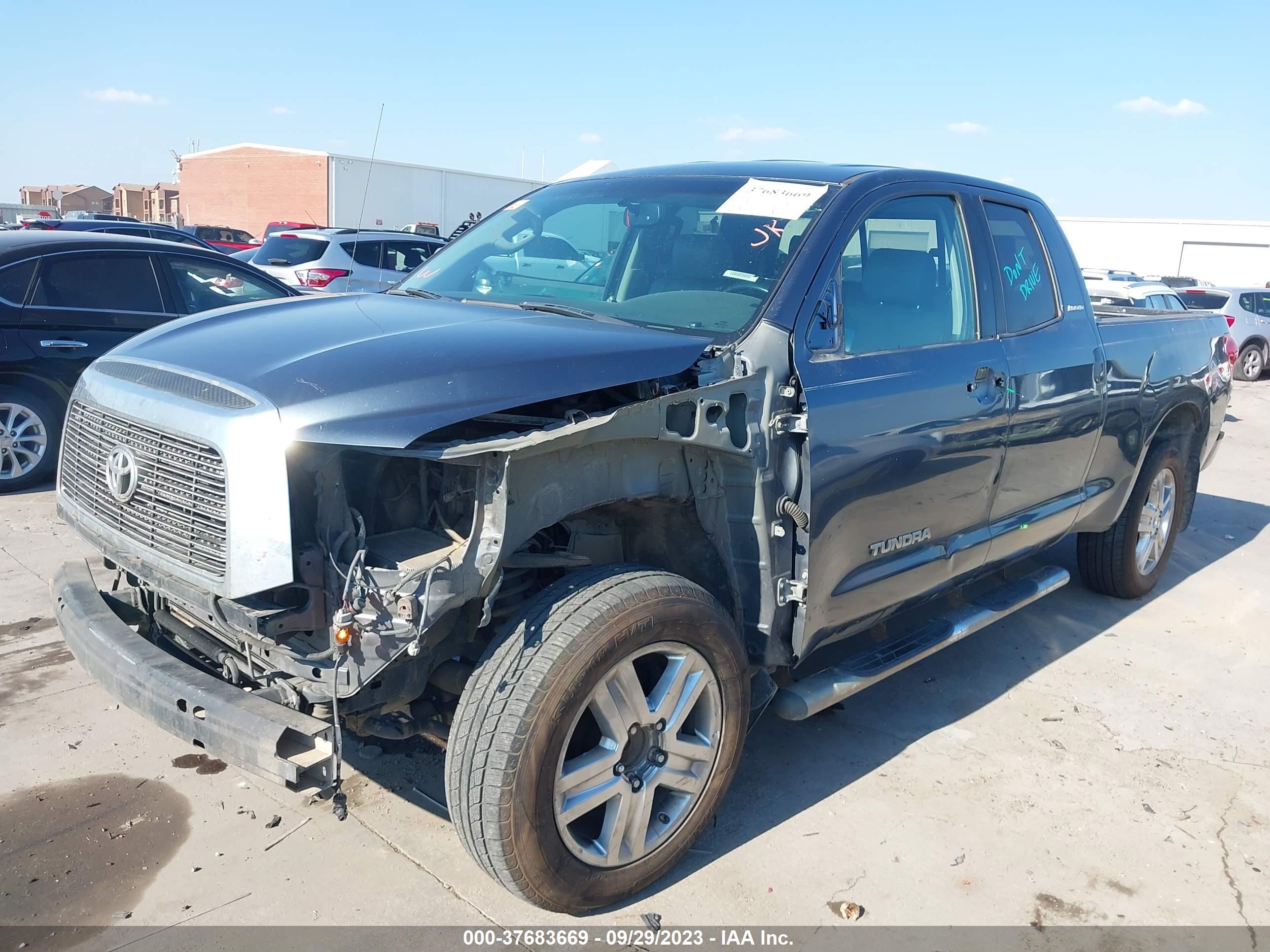 Photo 5 VIN: 5TFRV58158X067408 - TOYOTA TUNDRA 