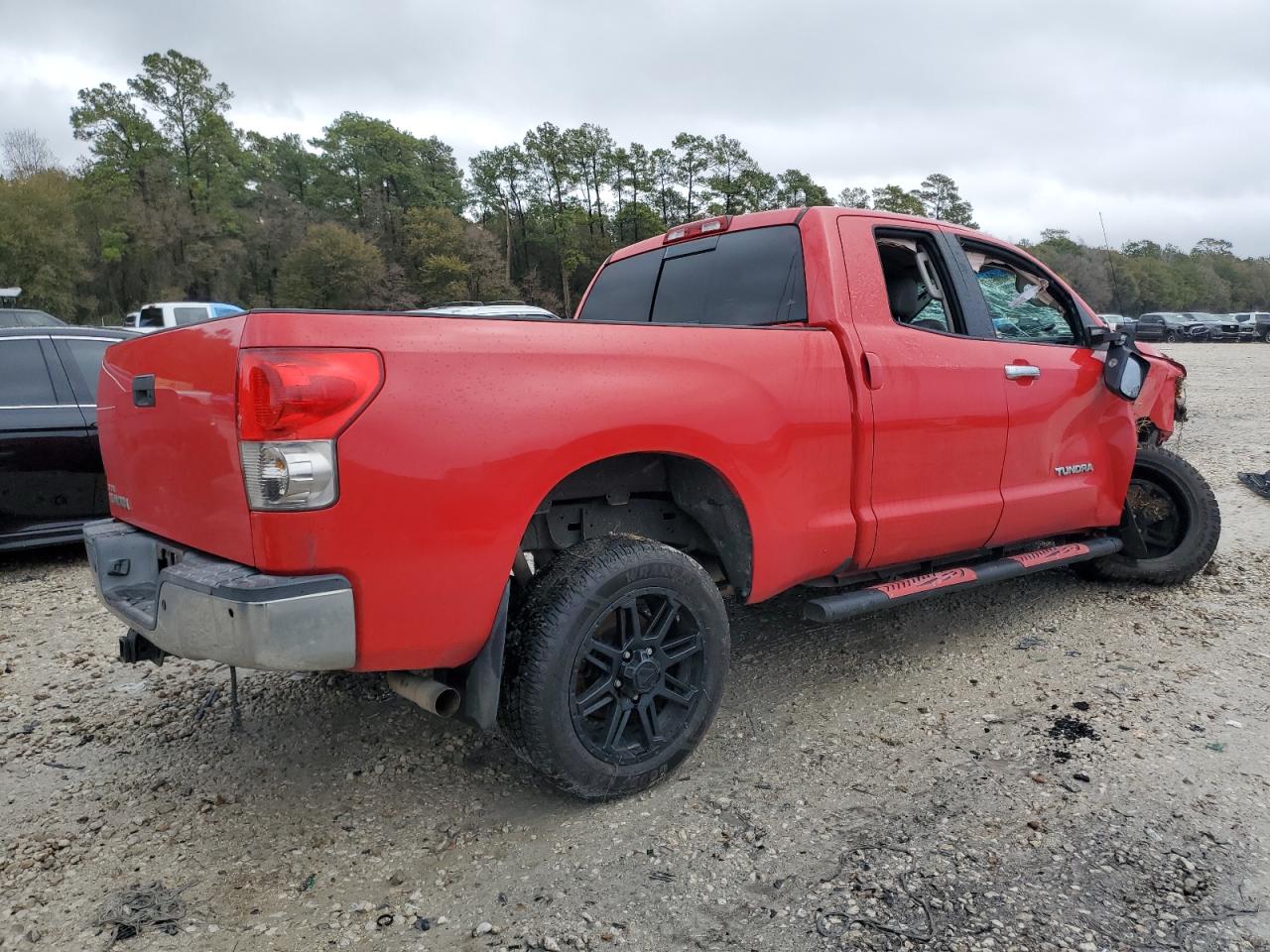 Photo 2 VIN: 5TFRV58188X064213 - TOYOTA TUNDRA 