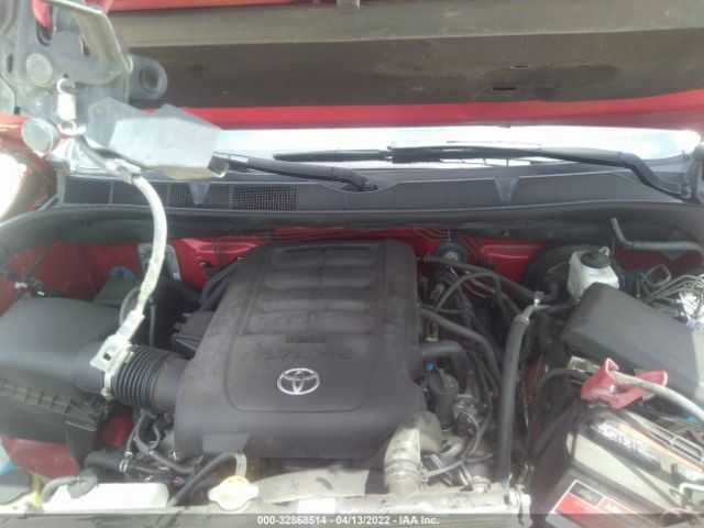 Photo 9 VIN: 5TFRW5F12HX218561 - TOYOTA TUNDRA 2WD 