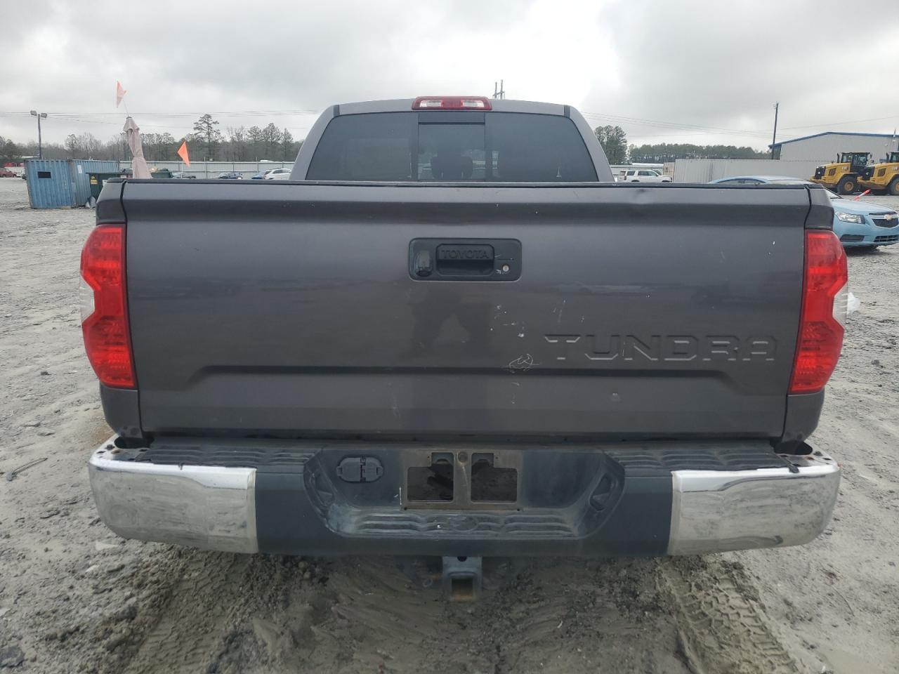 Photo 5 VIN: 5TFRW5F12HX226482 - TOYOTA TUNDRA 