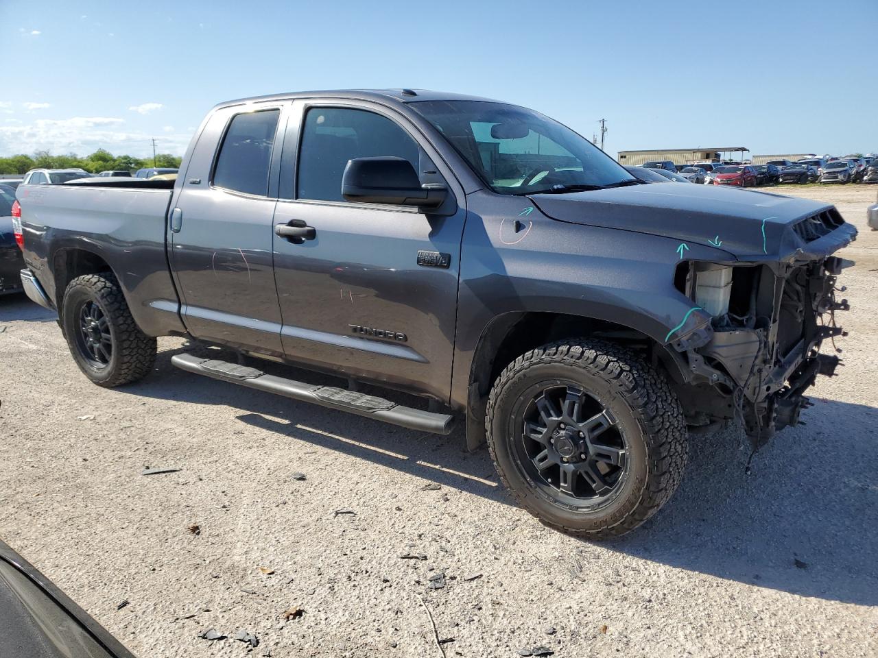 Photo 3 VIN: 5TFRW5F14HX213958 - TOYOTA TUNDRA 