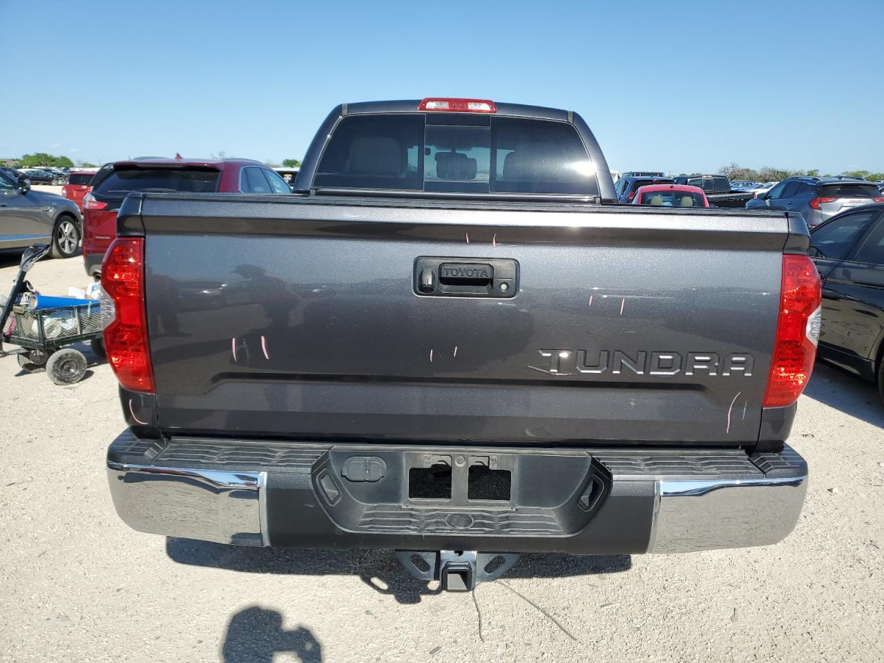 Photo 5 VIN: 5TFRW5F14HX213958 - TOYOTA TUNDRA 