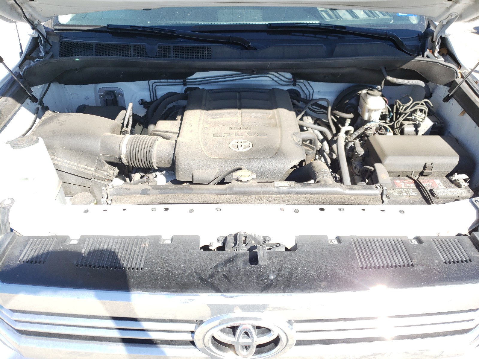 Photo 6 VIN: 5TFRW5F16GX194425 - TOYOTA TUNDRA DOU 