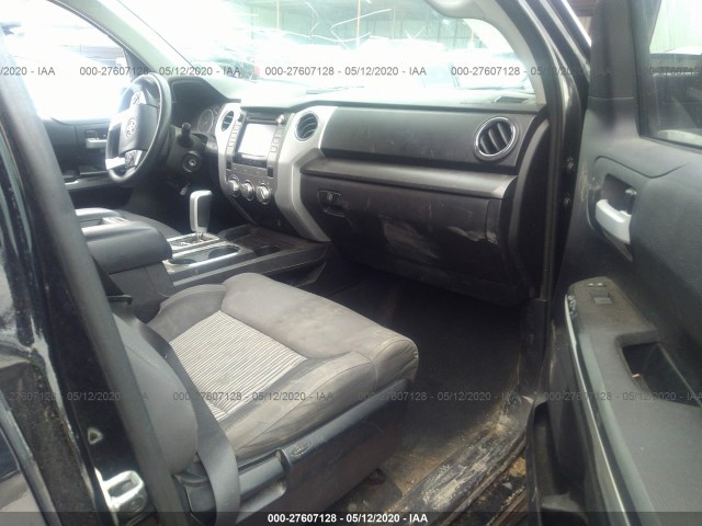 Photo 4 VIN: 5TFRW5F18GX204422 - TOYOTA TUNDRA 2WD TRUCK 