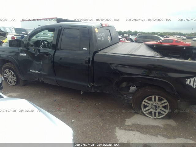 Photo 5 VIN: 5TFRW5F18GX204422 - TOYOTA TUNDRA 2WD TRUCK 