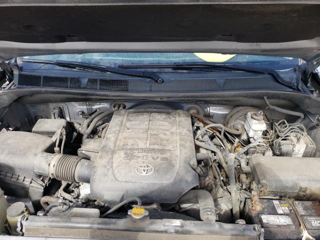 Photo 6 VIN: 5TFRW5F18GX212052 - TOYOTA TUNDRA 