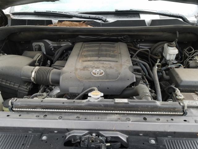 Photo 6 VIN: 5TFRW5F19GX196427 - TOYOTA TUNDRA DOU 