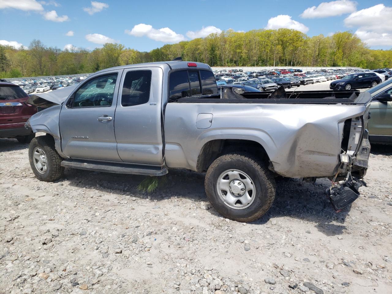 Photo 1 VIN: 5TFRX5GN0JX111674 - TOYOTA TACOMA 