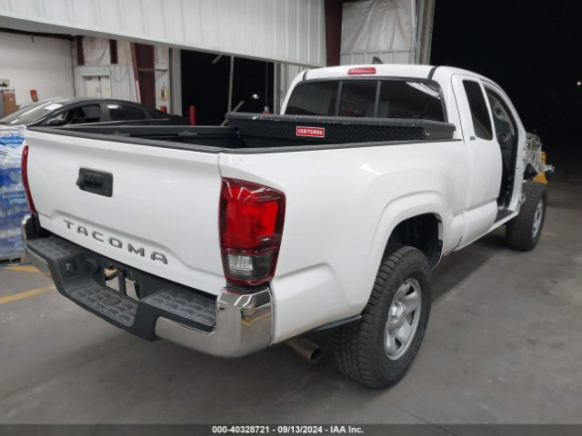 Photo 3 VIN: 5TFRX5GN0JX123453 - TOYOTA TACOMA 