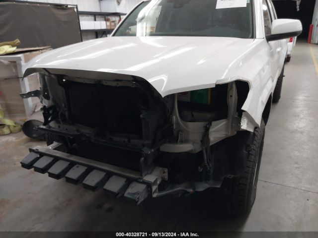 Photo 5 VIN: 5TFRX5GN0JX123453 - TOYOTA TACOMA 