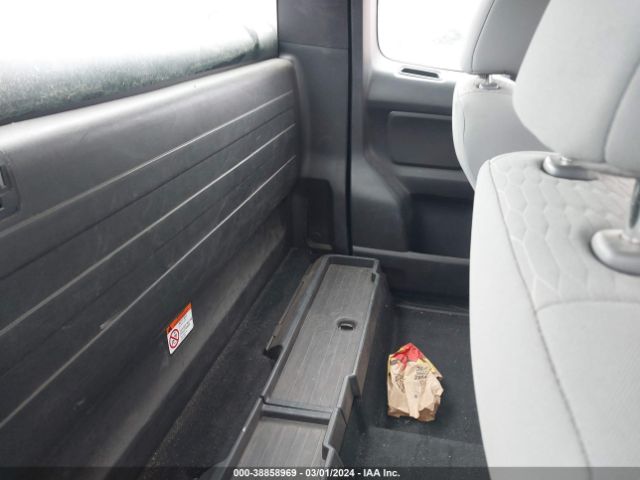 Photo 7 VIN: 5TFRX5GN1JX103938 - TOYOTA TACOMA 