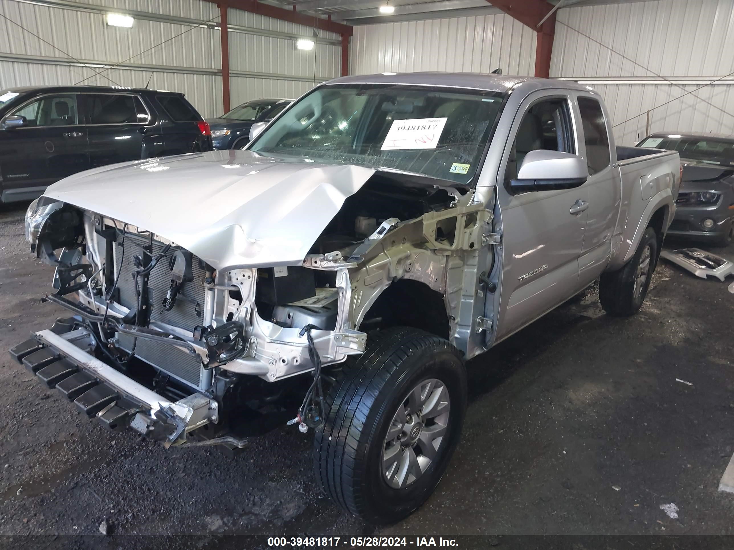 Photo 1 VIN: 5TFRX5GN2GX069565 - TOYOTA TACOMA 