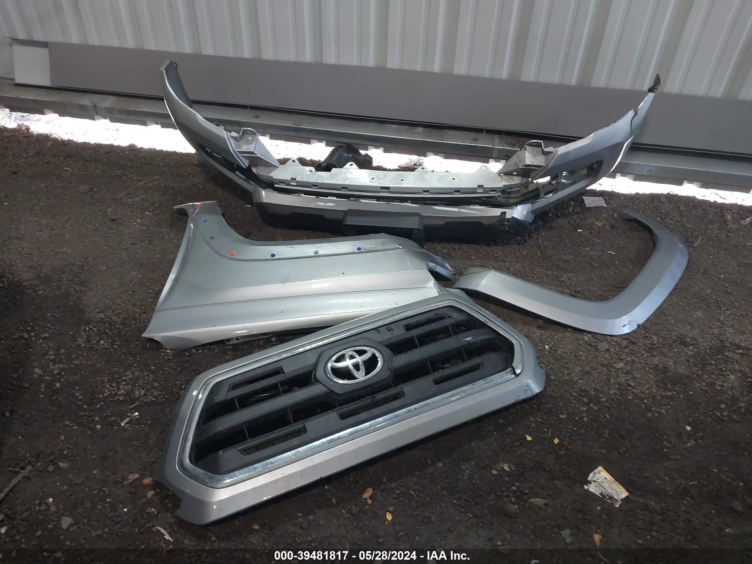 Photo 11 VIN: 5TFRX5GN2GX069565 - TOYOTA TACOMA 