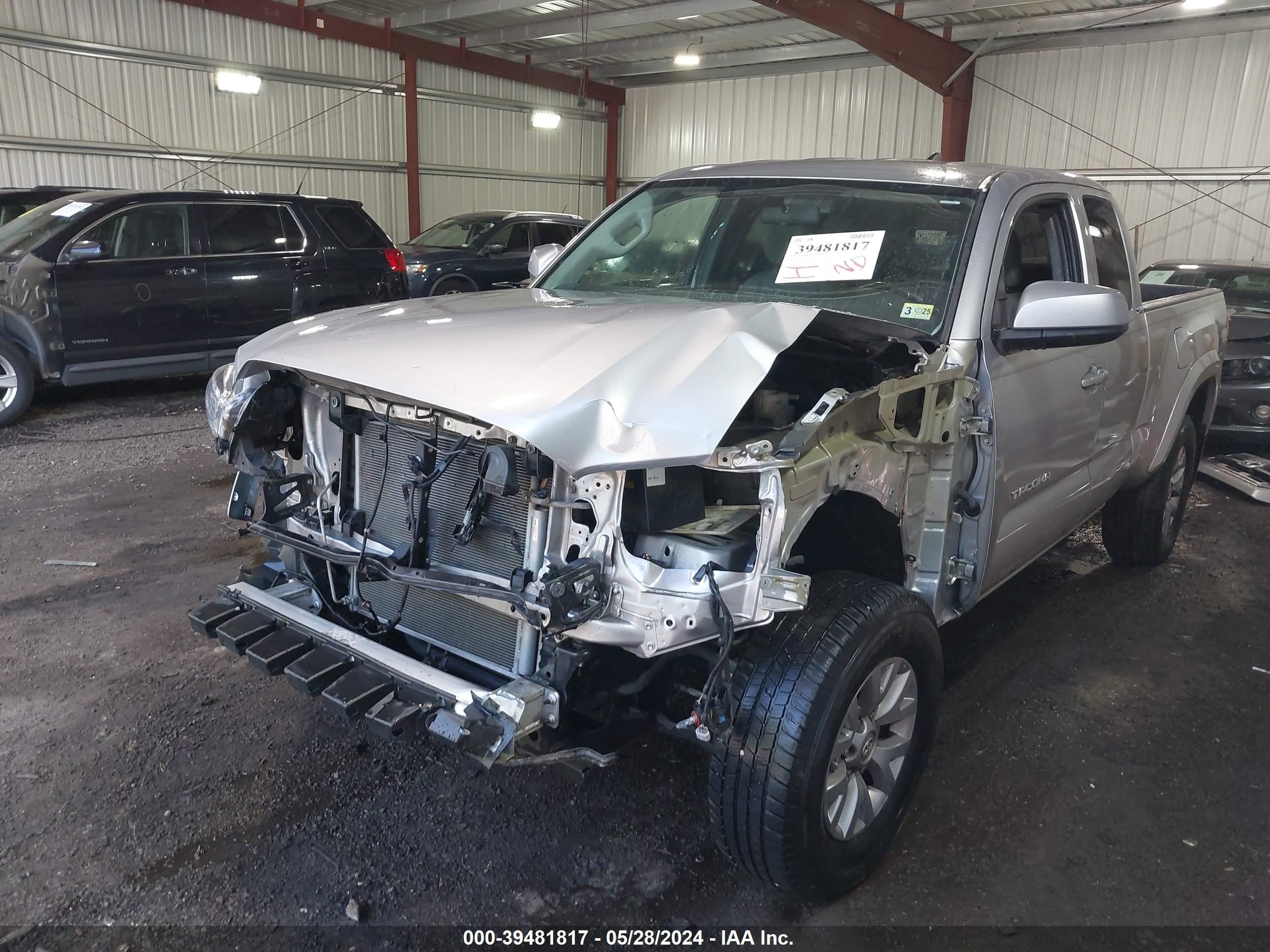 Photo 5 VIN: 5TFRX5GN2GX069565 - TOYOTA TACOMA 