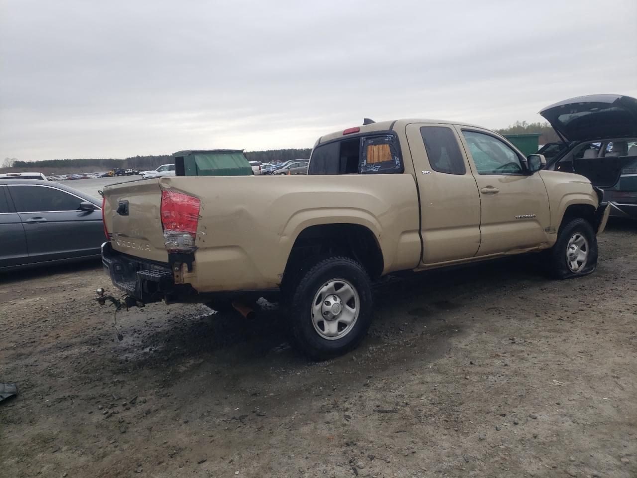 Photo 2 VIN: 5TFRX5GN3HX075277 - TOYOTA TACOMA 