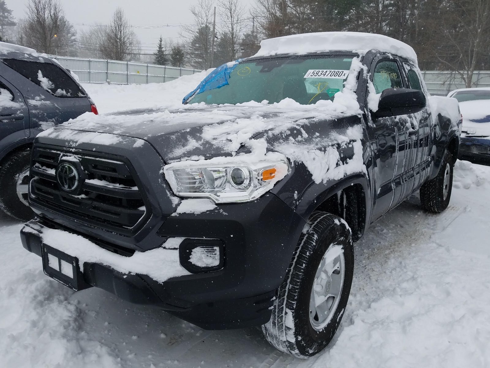 Photo 1 VIN: 5TFRX5GN4JX130518 - TOYOTA TACOMA ACC 