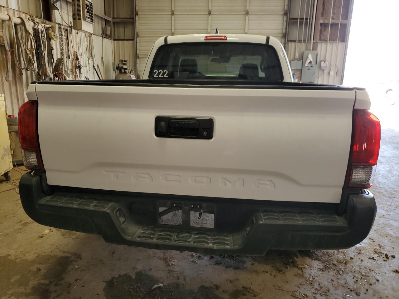 Photo 5 VIN: 5TFRX5GN4KX160667 - TOYOTA TACOMA 