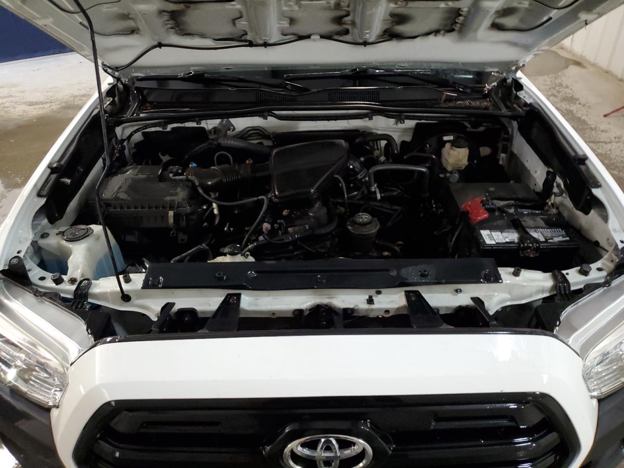 Photo 10 VIN: 5TFRX5GN5HX093456 - TOYOTA TACOMA 