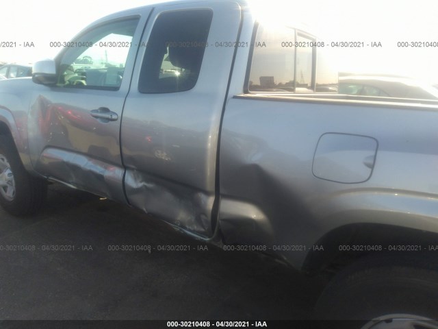 Photo 5 VIN: 5TFRX5GN5KX156319 - TOYOTA TACOMA 2WD 