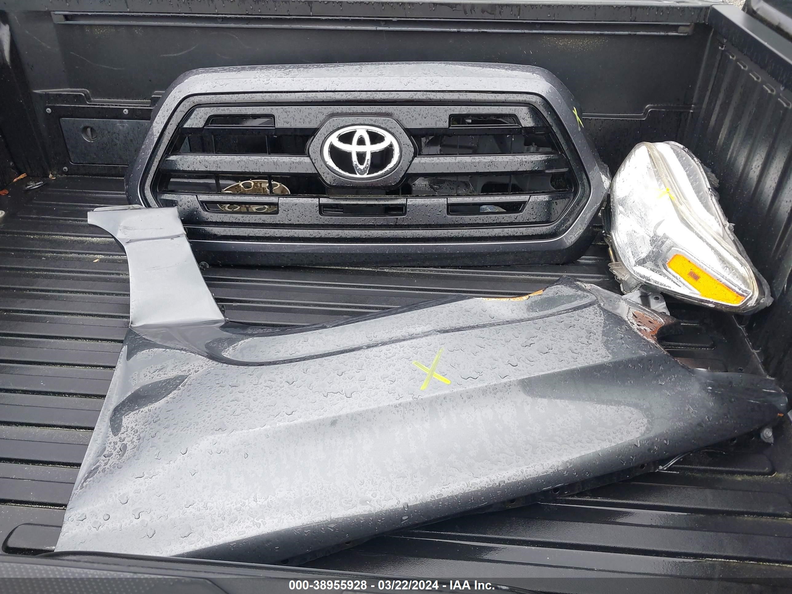 Photo 11 VIN: 5TFRX5GN6HX074219 - TOYOTA TACOMA 