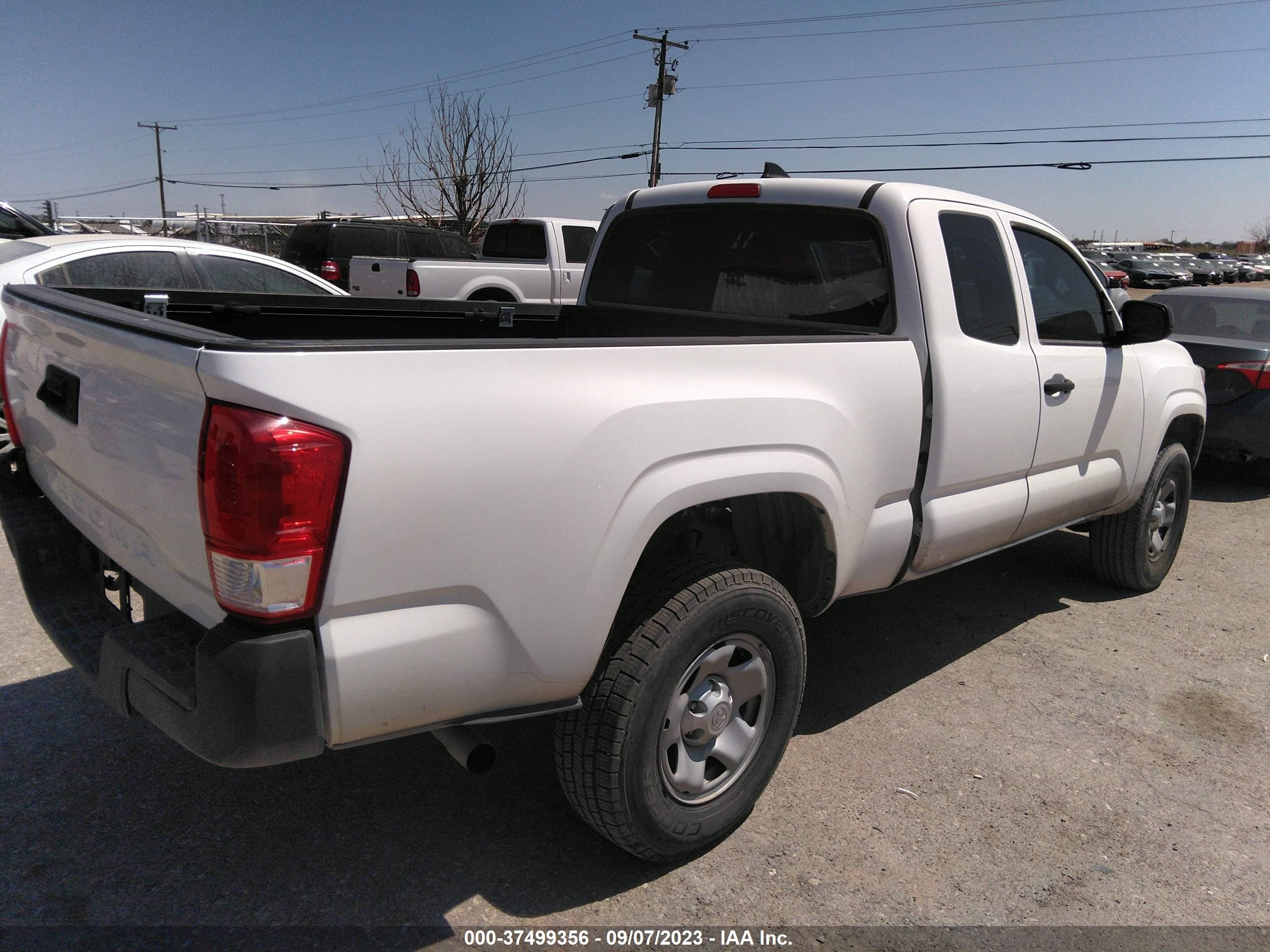 Photo 3 VIN: 5TFRX5GN6HX101399 - TOYOTA TACOMA 