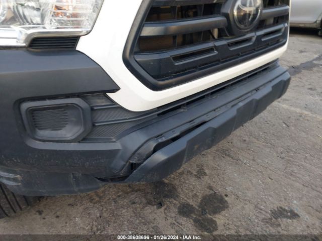 Photo 5 VIN: 5TFRX5GN6JX113932 - TOYOTA TACOMA 