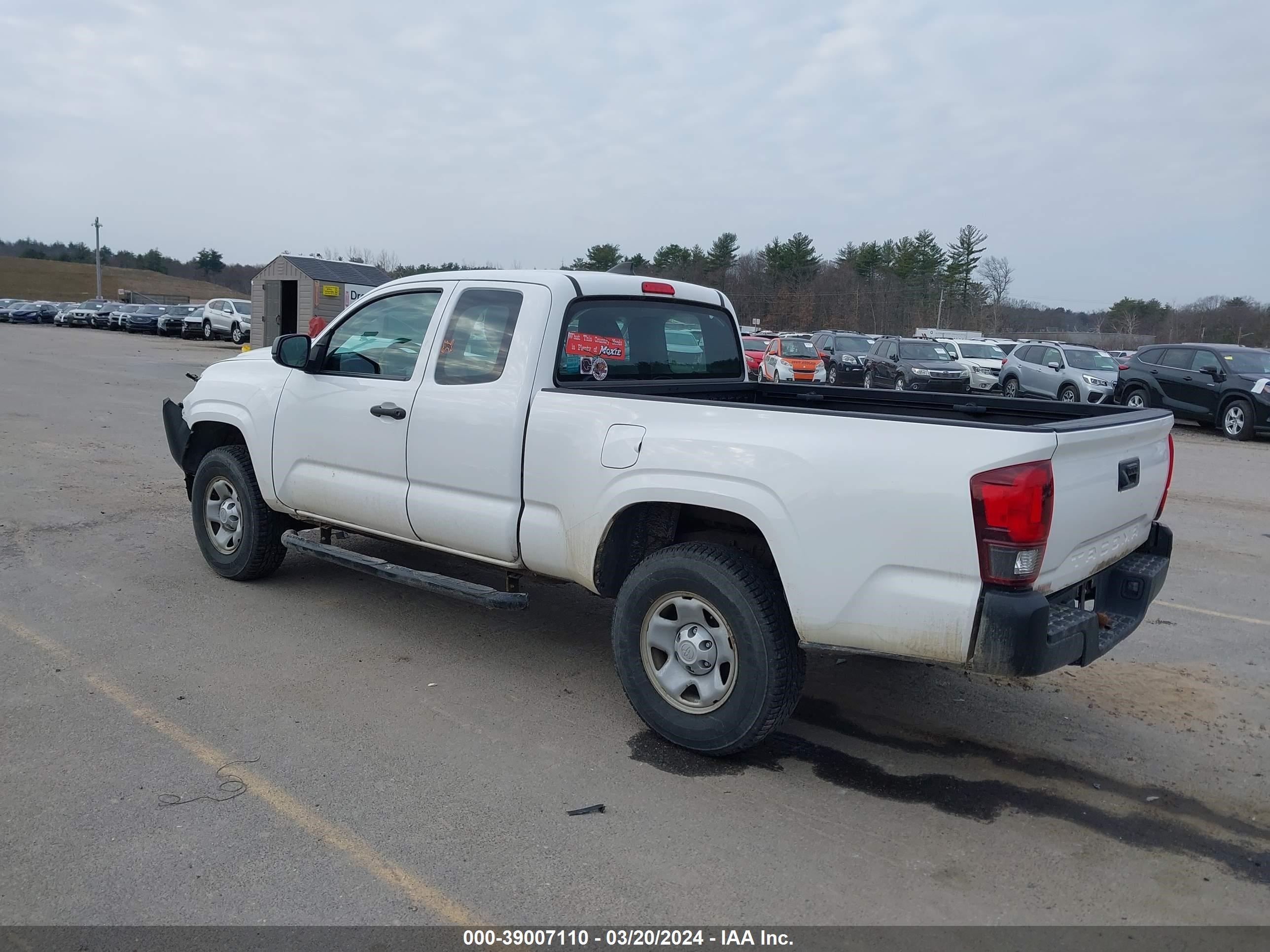 Photo 2 VIN: 5TFRX5GN6JX125658 - TOYOTA TACOMA 