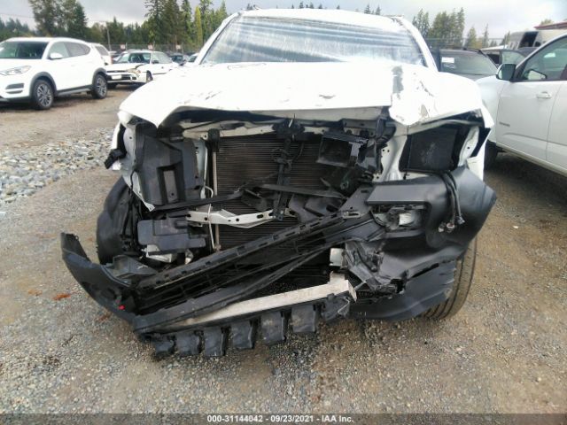 Photo 5 VIN: 5TFRX5GN6KX140985 - TOYOTA TACOMA 2WD 