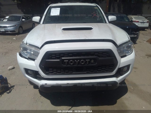 Photo 5 VIN: 5TFRX5GN7JX104706 - TOYOTA TACOMA 