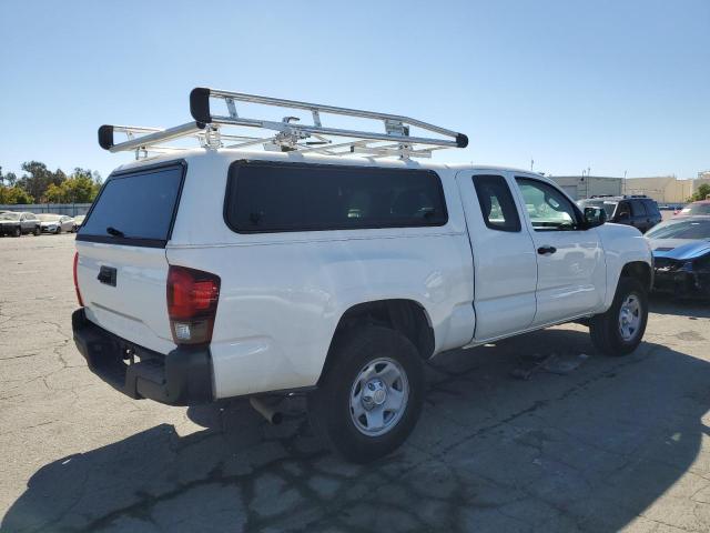 Photo 2 VIN: 5TFRX5GN7JX121084 - TOYOTA TACOMA ACC 