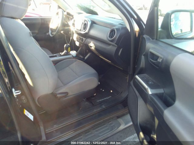 Photo 4 VIN: 5TFRX5GN8JX119053 - TOYOTA TACOMA 