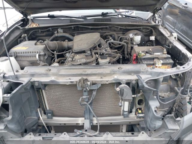 Photo 9 VIN: 5TFRX5GN8KX153771 - TOYOTA TACOMA 