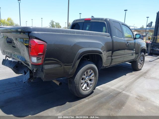 Photo 3 VIN: 5TFRX5GN9JX110023 - TOYOTA TACOMA 