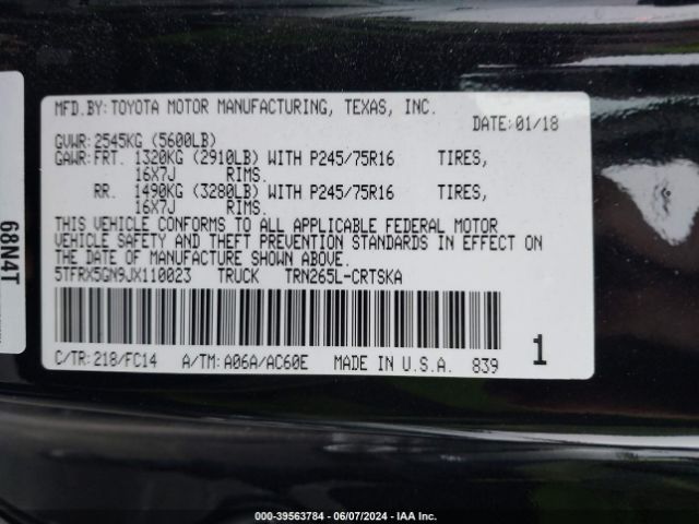 Photo 8 VIN: 5TFRX5GN9JX110023 - TOYOTA TACOMA 