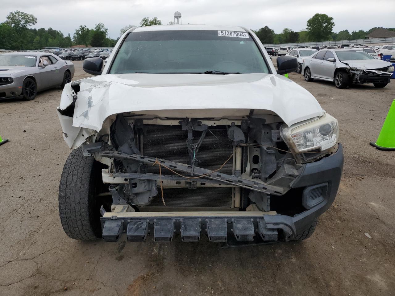 Photo 4 VIN: 5TFRX5GNXHX077883 - TOYOTA TACOMA 