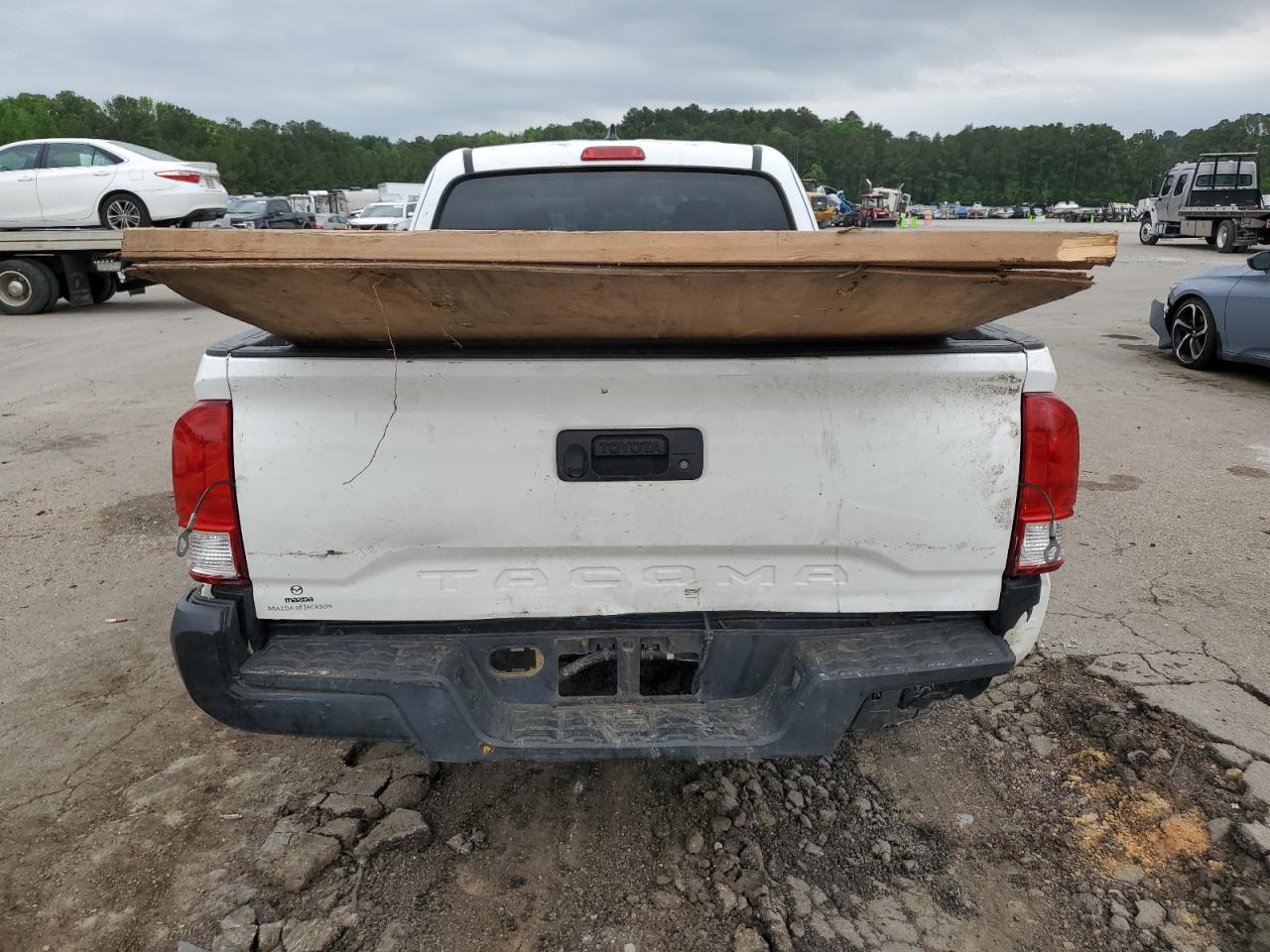 Photo 5 VIN: 5TFRX5GNXHX077883 - TOYOTA TACOMA 