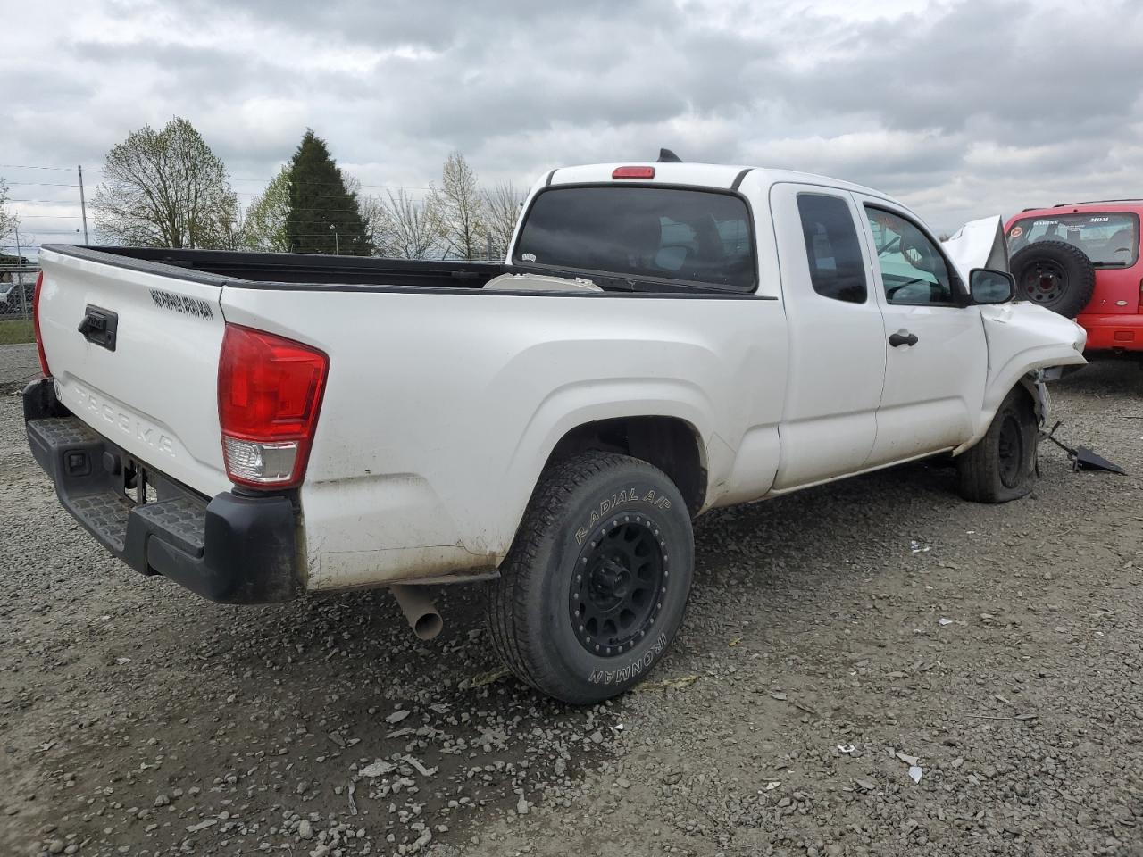 Photo 2 VIN: 5TFRX5GNXHX098071 - TOYOTA TACOMA 