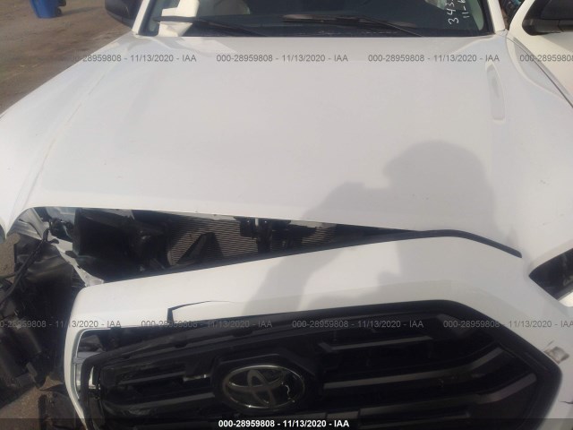 Photo 9 VIN: 5TFRX5GNXJX117661 - TOYOTA TACOMA 